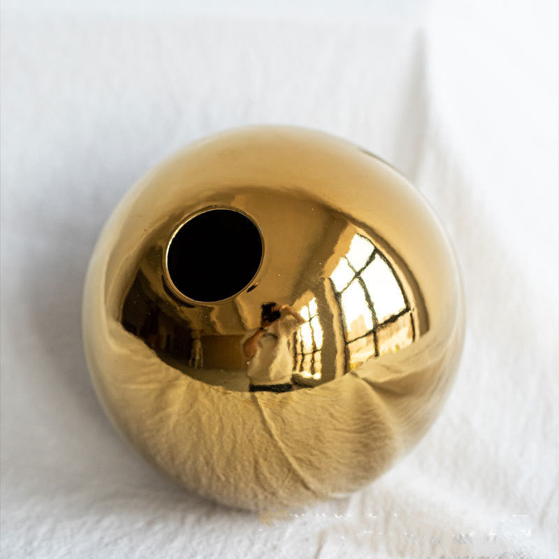 Shiny Gold Ceramic Flower Vase